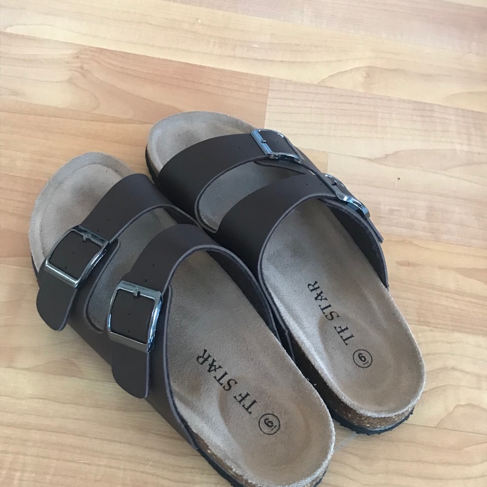 Off brand Birkenstock’s